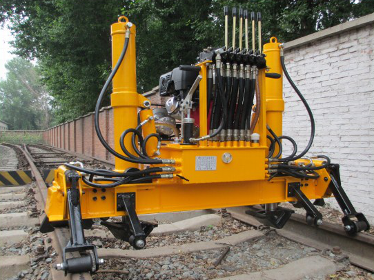 YQBJ-250型門式液(yè)壓起撥道機(jī)