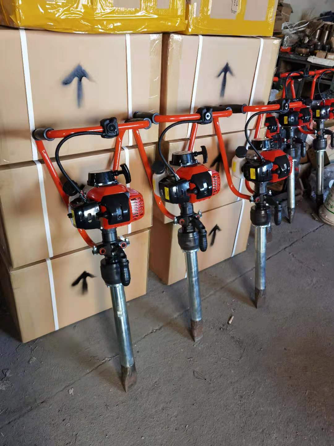 ND-4型手提式(shì)内燃搗固鎬