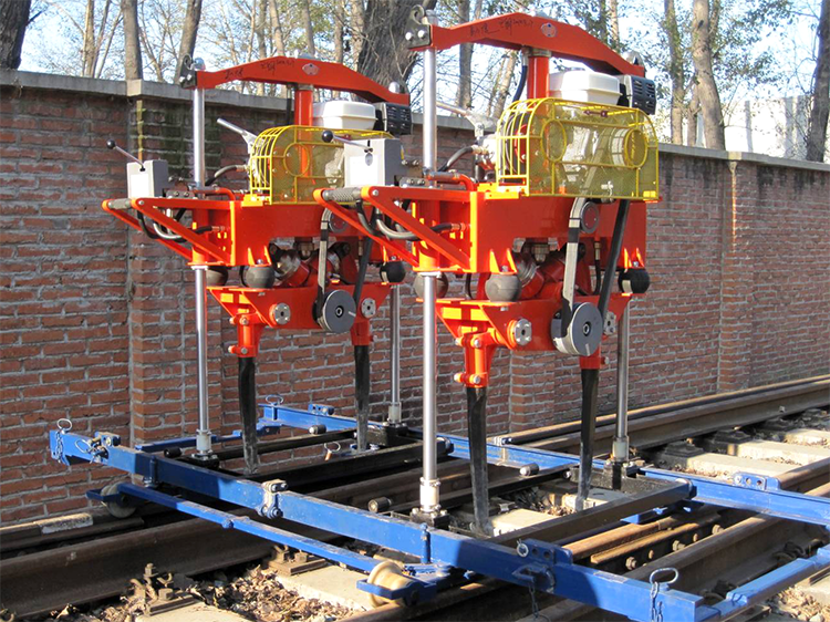 YCD-4型液壓道(dao)岔搗固機