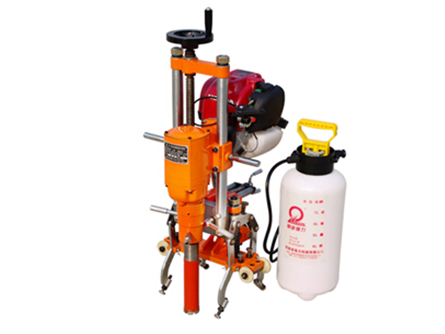 NLQ-45型內(nei)燃軌枕螺栓鑽取(qu)機-鐵路工務器材(cái)