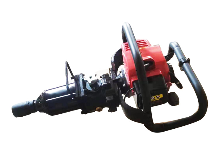 NLB-550型(xing)手提式(shi)内燃螺(luo)栓扳手(shou) 